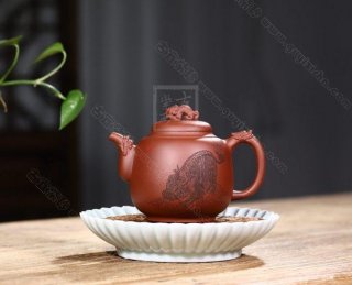 《靈龍納?！? title=